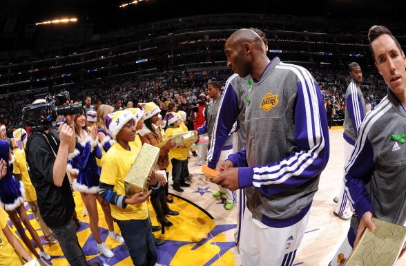 展示了其优 展示了其优