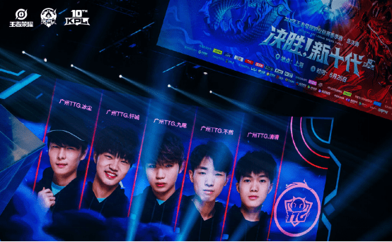 本赛季他在 本赛季他在